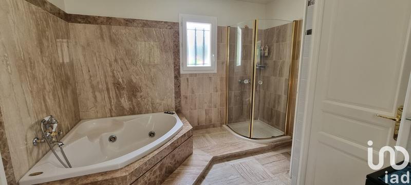 Maison - 170 m² - 5 pièces