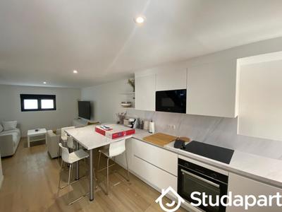 Chambre - 12 m² - 1 pièce