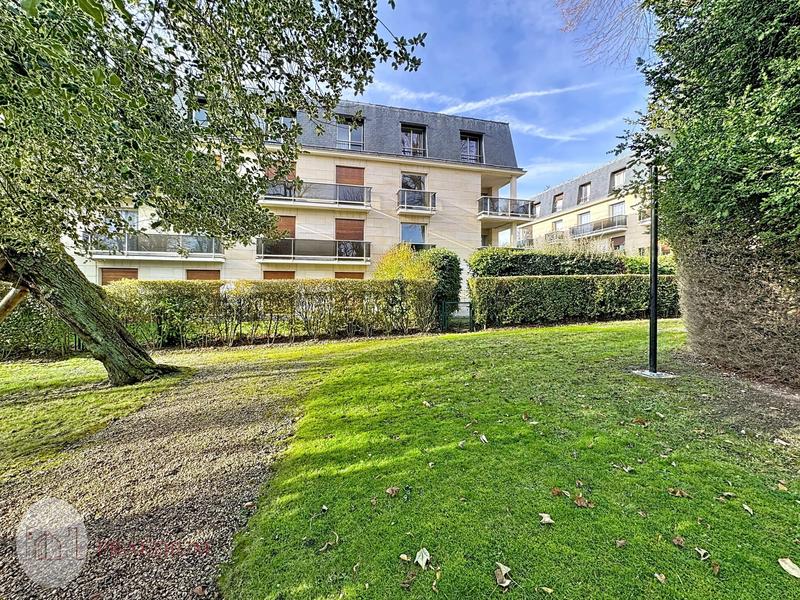 Appartement - 118 m² - 5 pièces