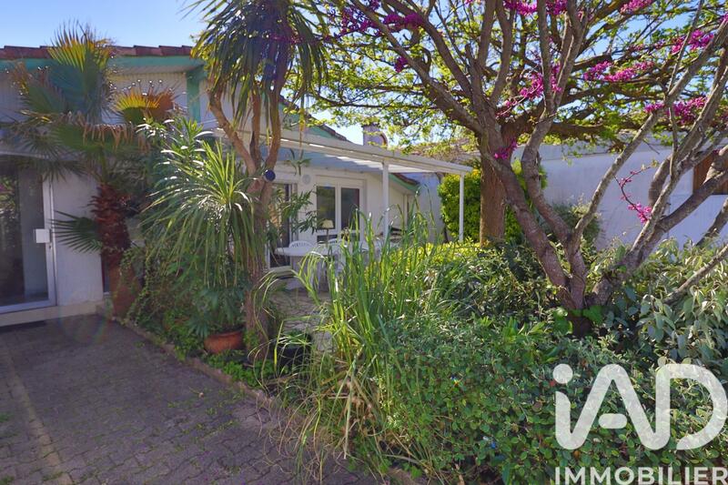 Maison - 103 m² - 6 pièces