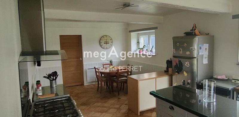 Maison traditionnelle - 166 m² - 5 pièces