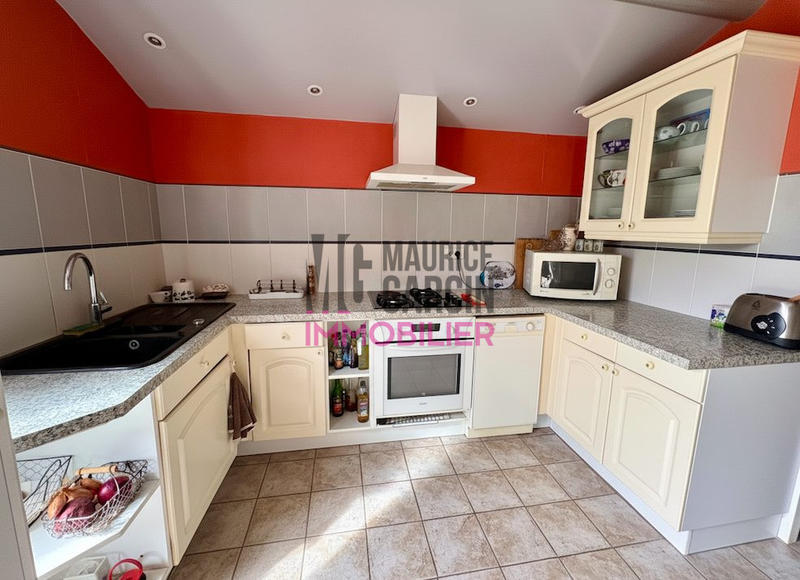 Maison - 115 m² - 4 pièces