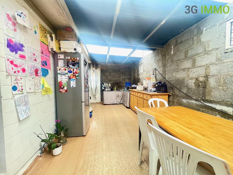 Maison - 88 m² - 7 pièces