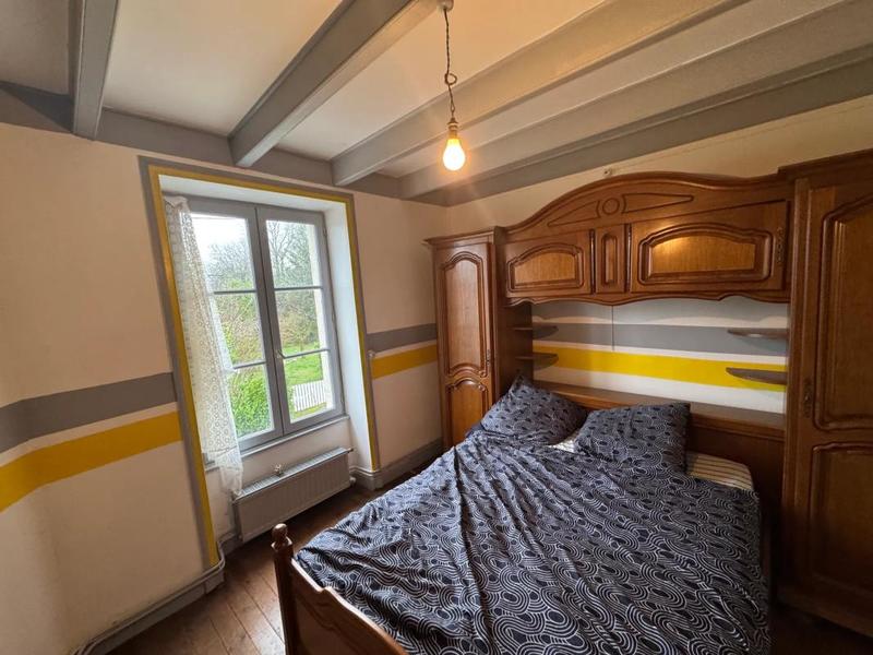 Propriété - 230 m² - 8 pièces