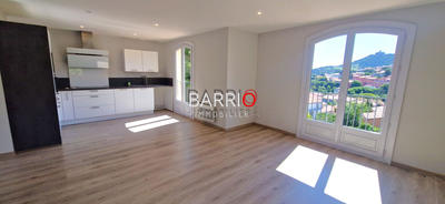 Maison - 139 m² - 6 pièces