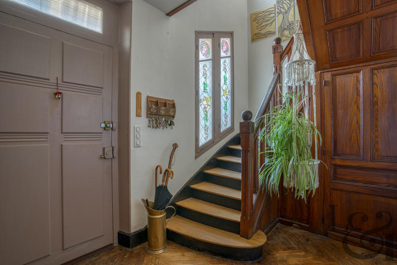 Maison - 140 m² - 6 pièces