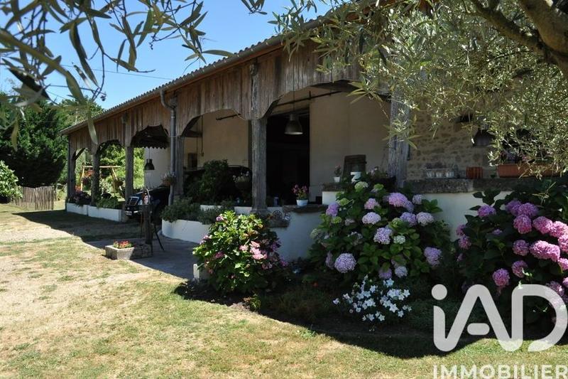 Maison - 289 m² - 7 pièces