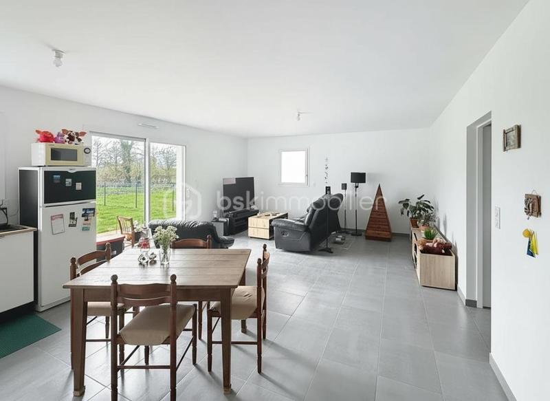 Maison - 70 m² - 4 pièces