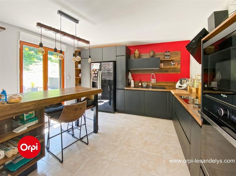 Maison - 143 m² - 6 pièces