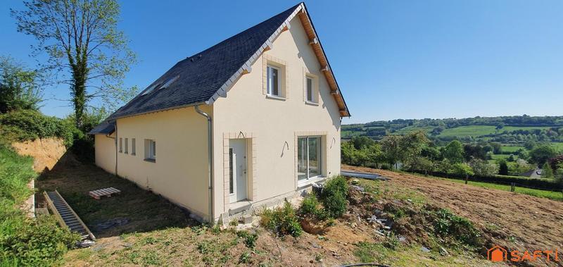 Maison - 330 m² - 15 pièces