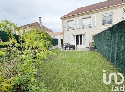 Maison - 87 m² - 5 pièces