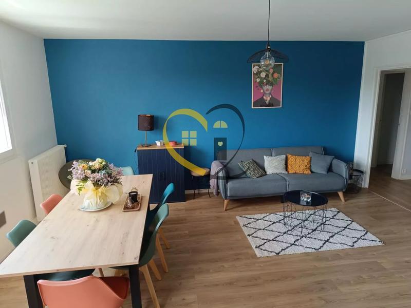 Appartement - 99 m² - 5 pièces