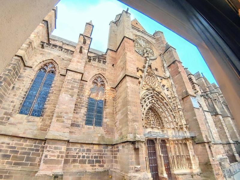 Appartement - 160 m² - 6 pièces