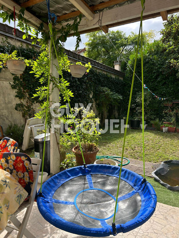 Maison - 144 m² - 5 pièces