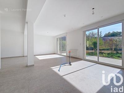 Maison - 153 m² - 8 pièces