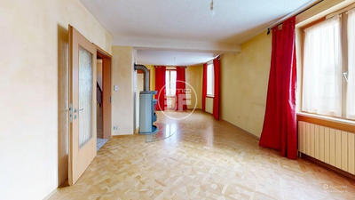 Maison traditionnelle - 150 m² - 6 pièces