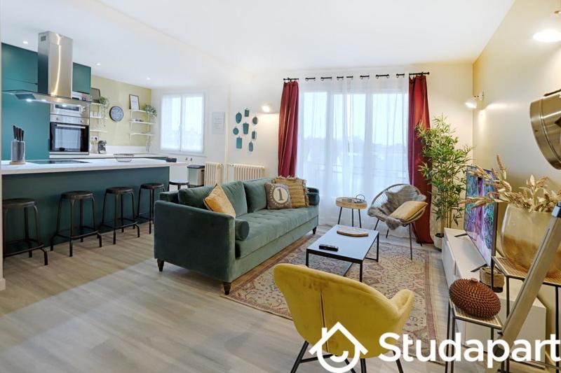 Chambre - 11 m² - 1 pièce