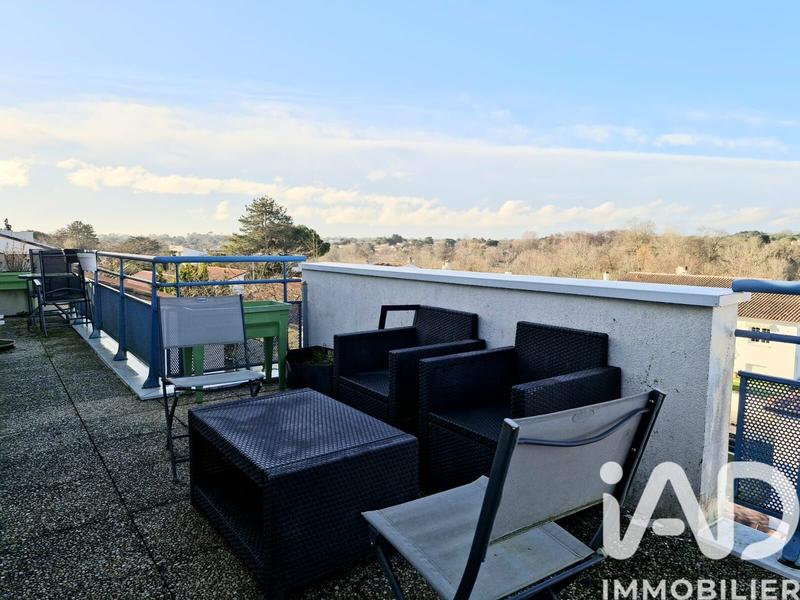 Appartement - 79 m² - 4 pièces