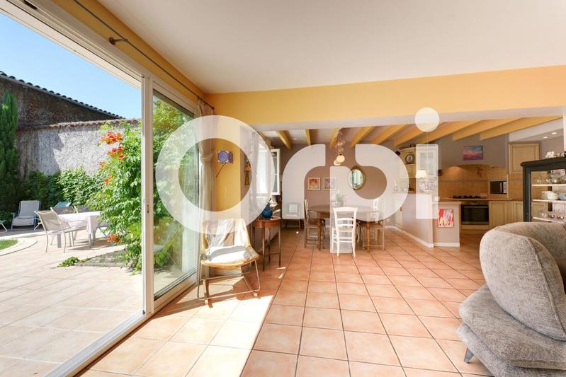 Maison - 161 m² - 6 pièces