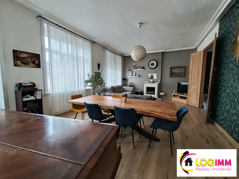Maison - 203 m² - 10 pièces