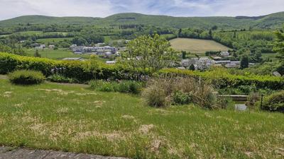 Maison - 215 m² - 6 pièces