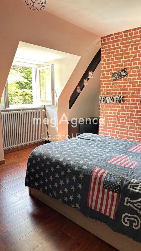 Maison - 200 m² - 7 pièces