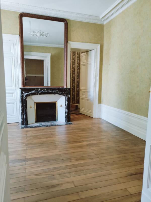 Propriété - 171 m² - 7 pièces