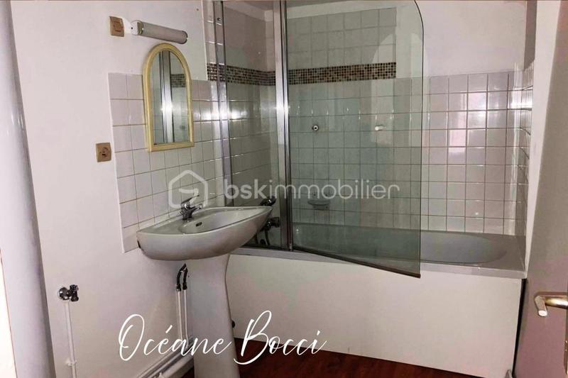 Studio - 44 m² - 1 pièce