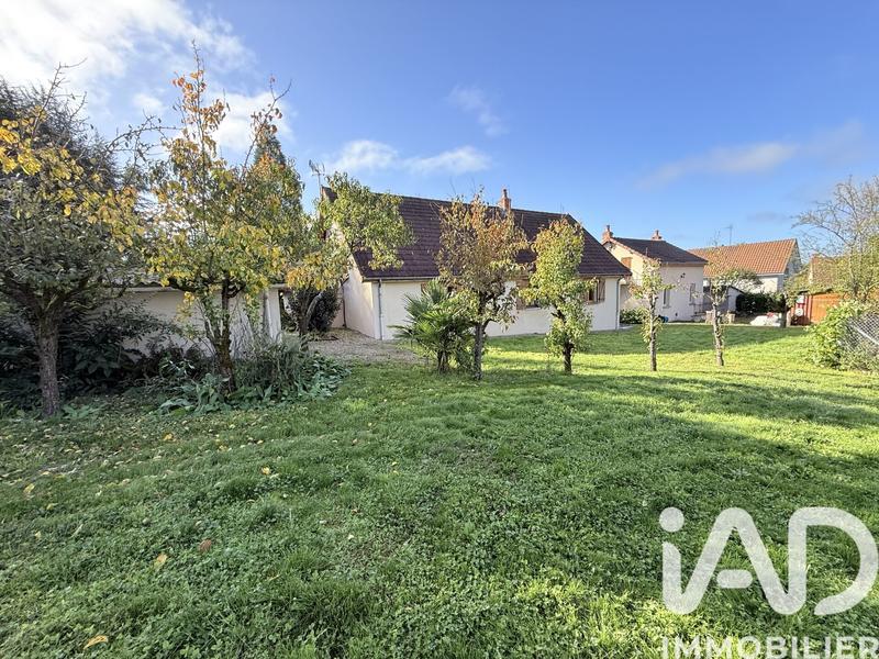 Maison - 181 m² - 5 pièces