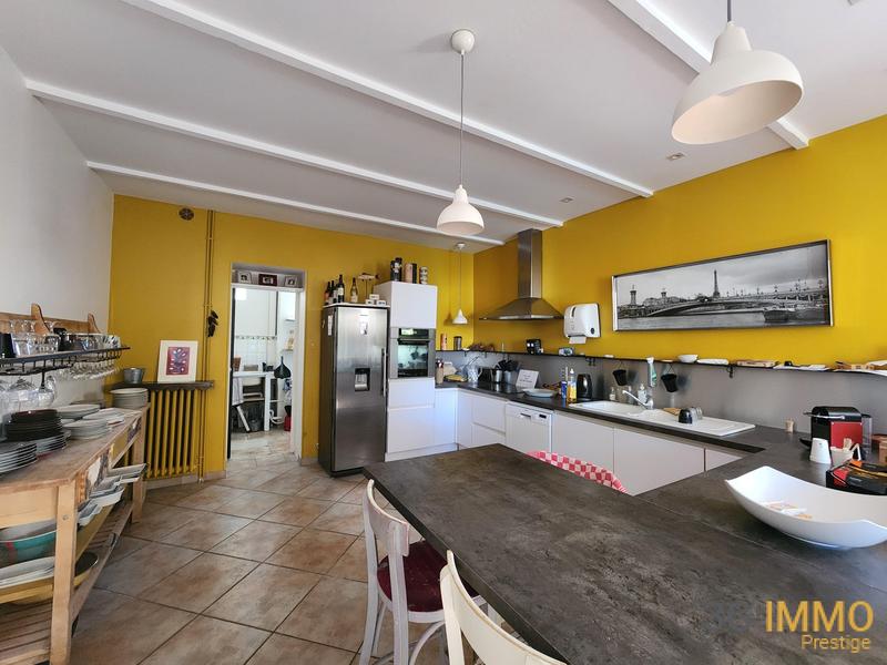 Maison de maîtres - 280 m² - 14 pièces