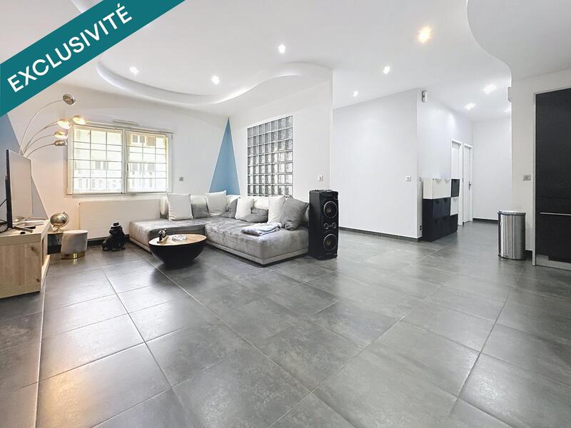 Maison - 99 m² - 6 pièces