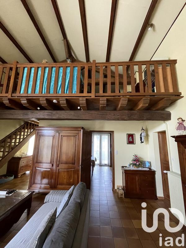 Maison - 185 m² - 5 pièces