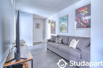 Chambre - 14 m² - 1 pièce