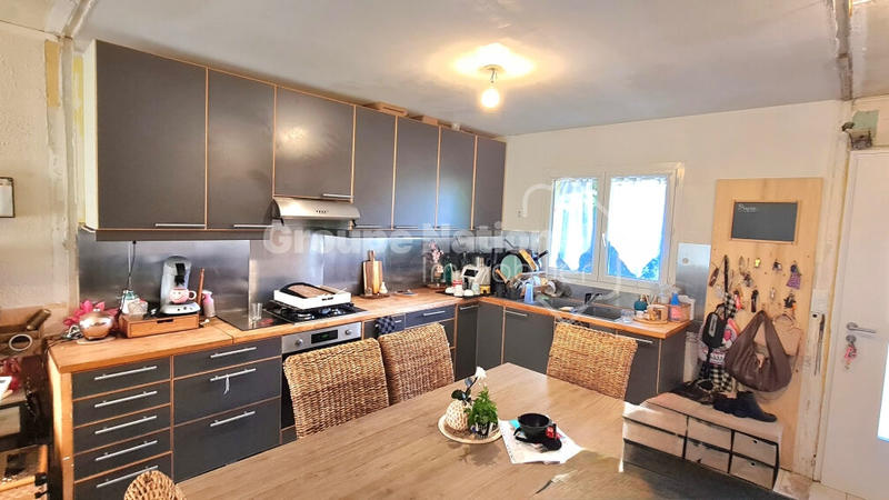 Maison - 100 m² - 5 pièces