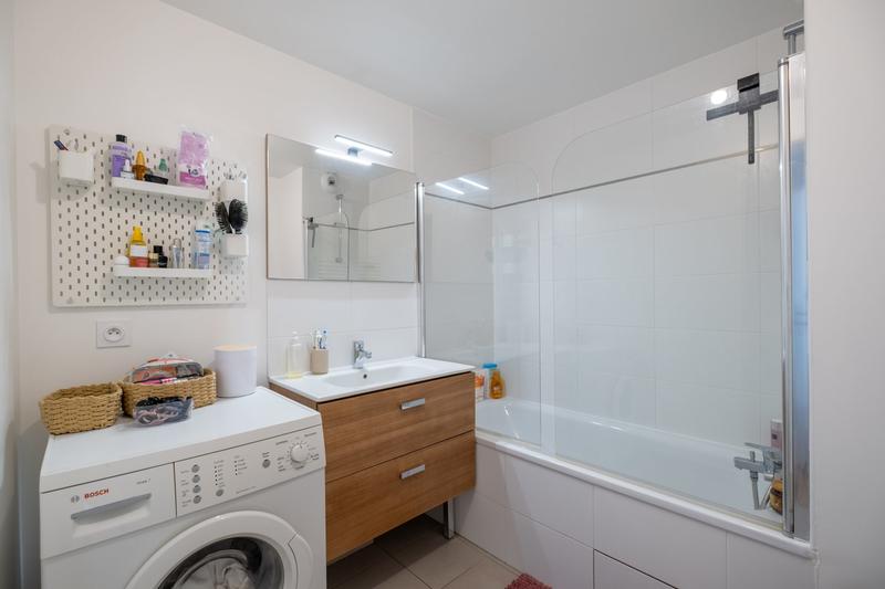 Appartement - 75 m² - 4 pièces