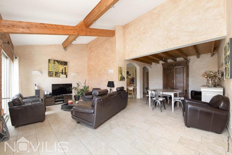 Maison - 181 m² - 7 pièces
