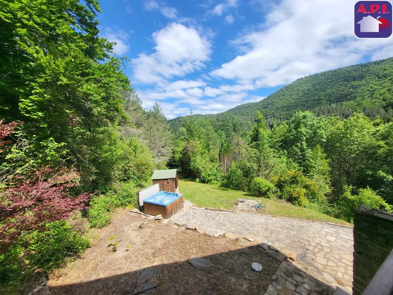 Châlet - 155 m² - 6 pièces