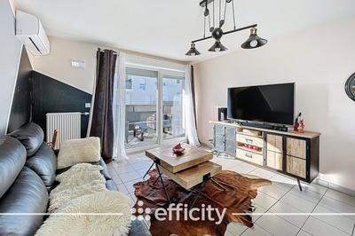 Appartement - 92 m² - 5 pièces