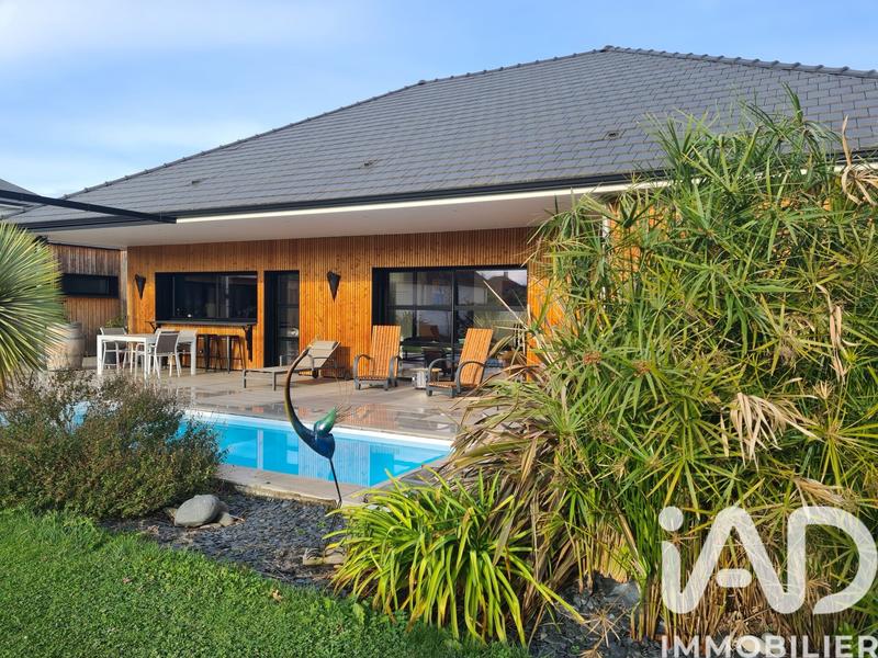 Maison - 122 m² - 5 pièces