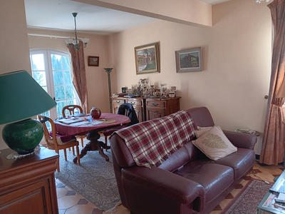 Maison - 148 m² - 7 pièces