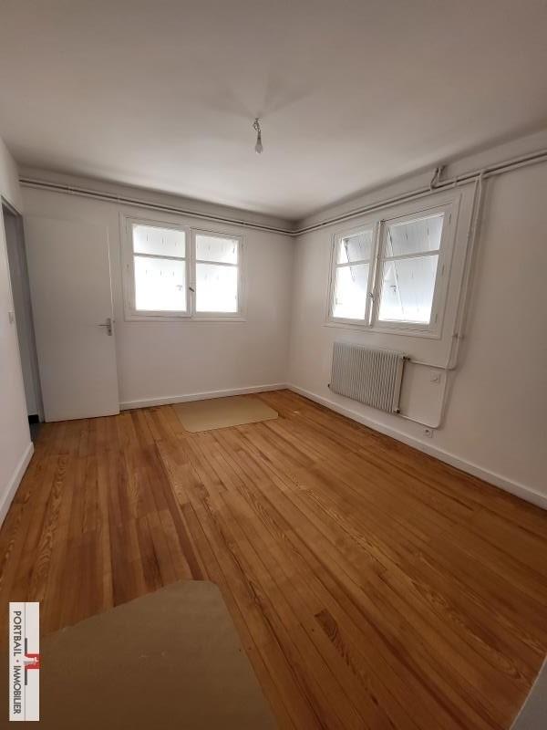 Maison traditionnelle - 189 m² - 7 pièces