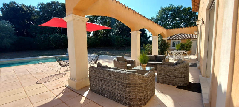 Villa - 223 m² - 6 pièces