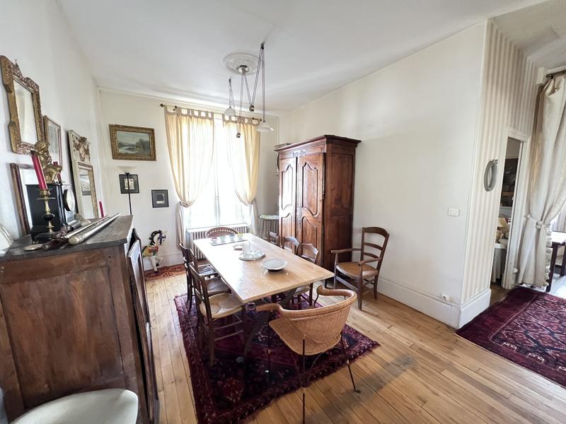 Maison - 160 m² - 4 pièces