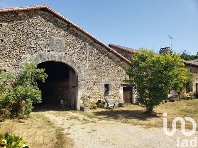 Maison - 300 m² - 11 pièces