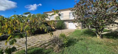 Maison - 161 m² - 5 pièces