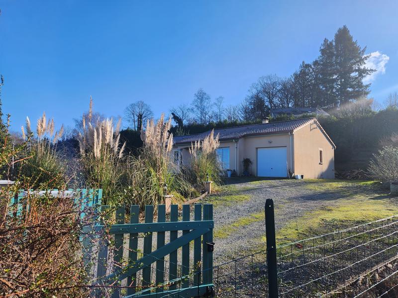 Maison - 91 m² - 5 pièces