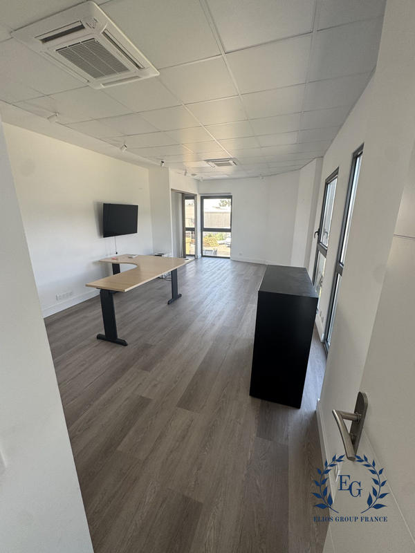 Bureau - 100 m²