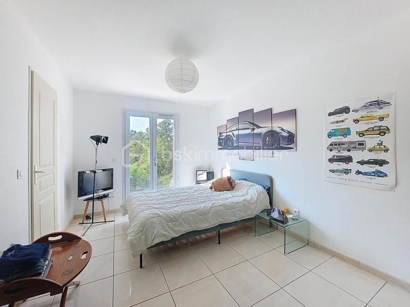 Villa - 230 m² - 8 pièces