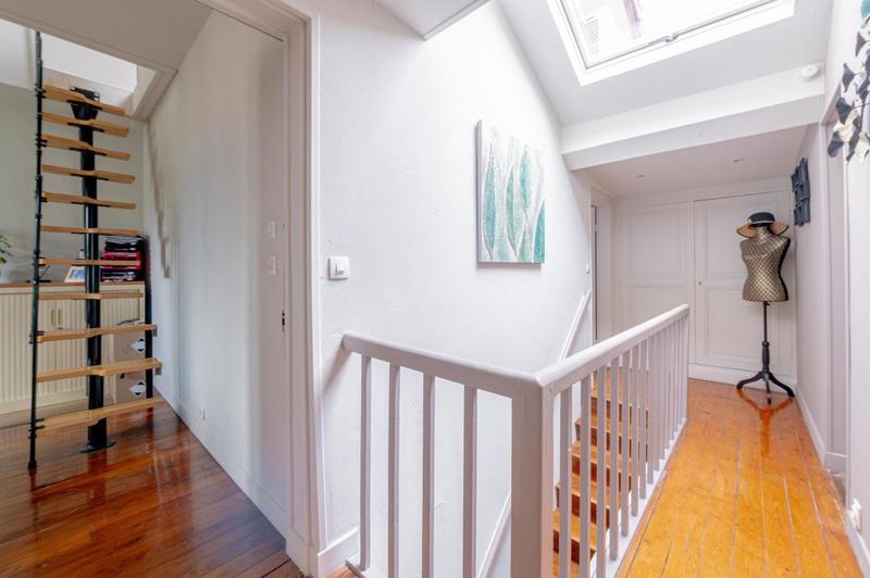 Maison - 190 m² - 7 pièces