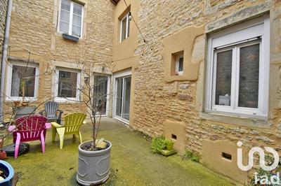 Maison de village - 211 m² - 7 pièces